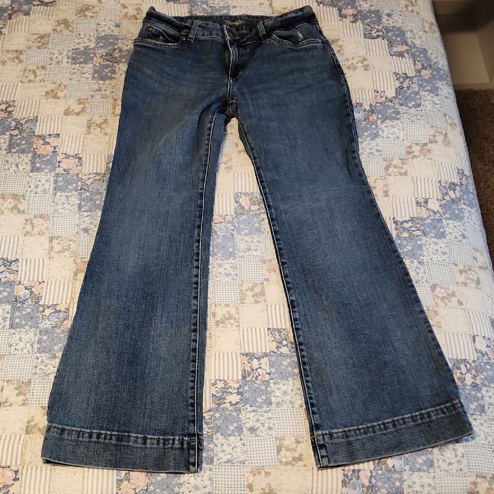 Wrangler Boot Cut Women's Jeans Distressed - Picture 1 of 4